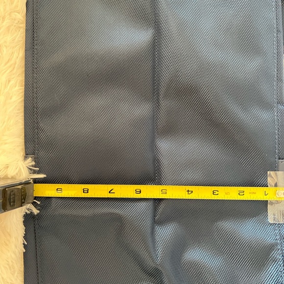 Vince Camuto Duffel Bag. Color: Cobalt Blue - Picture 5 of 5